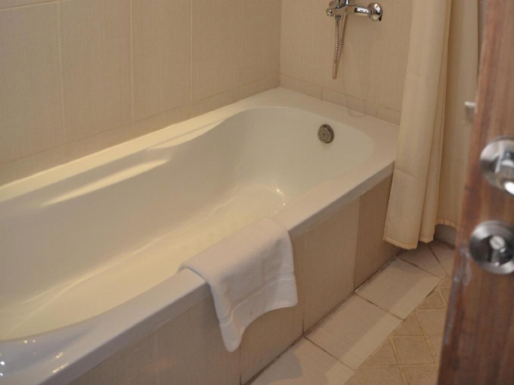 Reef Al Malaz International Hotel by Al Azmy